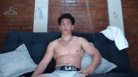 Snapshot of ethan_noir chatting on 15, 12, 2024 Ethan Noir online show from 15, 12, 2024