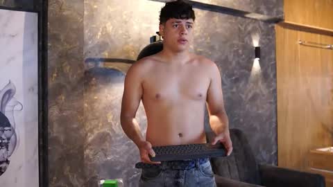 ethan_occonor online show from 30, 3, 2026