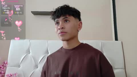 Snapshot of ethan_westt chatting on 27, 10, 2025 Ethan online show from 27, 10, 2025