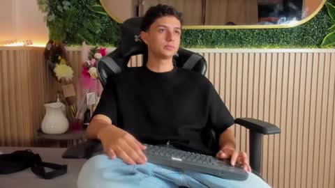 ethanlowell online show from 20, 2, 2026