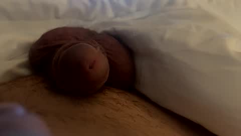 Snapshot of etudgjcbm2424 chatting on 14, 10, 2025 Imyours online show from 14, 10, 2025