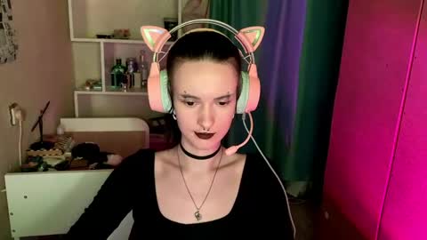 Snapshot of eunabiddlecome chatting on 11, 5, 2026 Kate online show from 11, 5, 2026