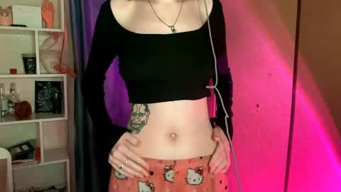 Snapshot of eunabiddlecome chatting on 23, 5, 2026 Kate online show from 23, 5, 2026