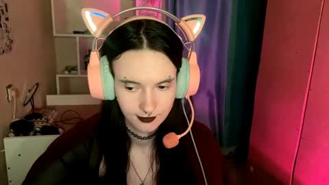 Snapshot of eunabiddlecome chatting on 25, 5, 2026 Kate online show from 25, 5, 2026