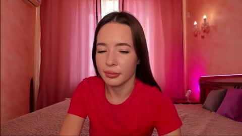 Snapshot of eva1how chatting on 12, 10, 2025 Eva online show from 12, 10, 2025