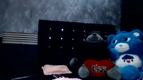 Snapshot of eva_06 chatting on 28, 5, 2026 eva_06 online show from 28, 5, 2026
