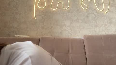 Eva Calvin online show from 18, 3, 2026