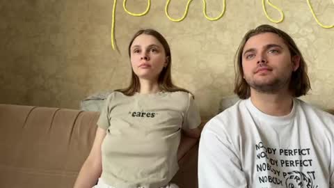 Eva Calvin online show from 22, 4, 2026