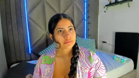 Snapshot of eva_daemon chatting on 18, 4, 2026 EVA DAEMON online show from 18, 4, 2026