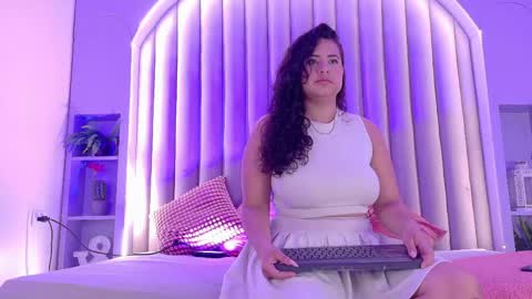 Snapshot of eva_daemon chatting on 29, 5, 2026 EVA DAEMON online show from 29, 5, 2026