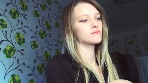 Evvie online show from 12, 6, 2026