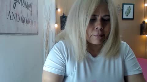 Snapshot of eva_love49 chatting on 29, 11, 2025 eva_love49 online show from 29, 11, 2025