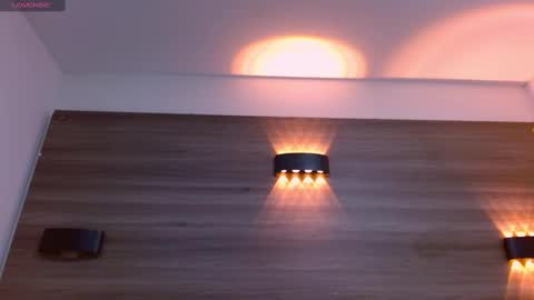 Snapshot of eva_monwalker chatting on 27, 2, 2025 Eva cute online show from 27, 2, 2025