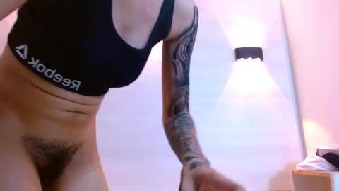 Snapshot of eva_monwalker chatting on 25, 11, 2025 Eva cute online show from 25, 11, 2025