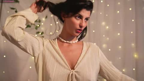 EVA  online show from 19, 2, 2025