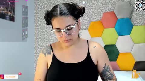 Eva  online show from 8, 2, 2025