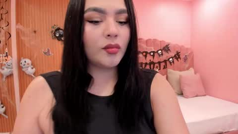 Snapshot of eva_saintt chatting on 28, 10, 2025 eva_saintt online show from 28, 10, 2025