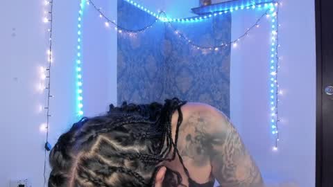 Eva  online show from 9, 4, 2026