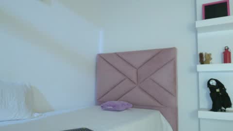 Snapshot of eva_sin18 chatting on 18, 5, 2026 Eva Sin online show from 18, 5, 2026