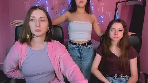 Snapshot of eva_smiith_ chatting on 21, 4, 2026 Eva online show from 21, 4, 2026