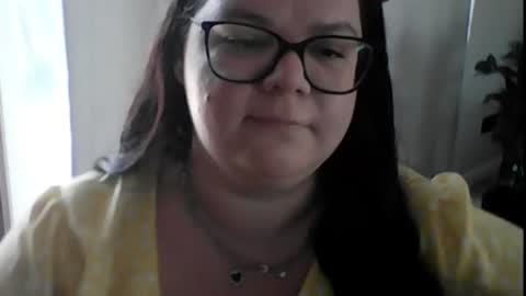Snapshot of eva_sweetprecious chatting on 9, 8, 2026 eva_sweetprecious online show from 9, 8, 2026