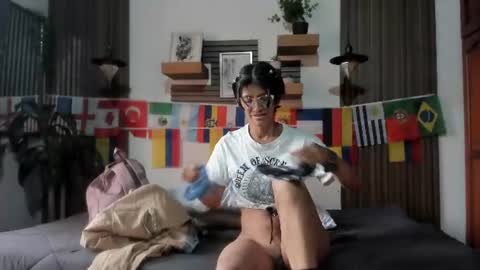 Snapshot of evaa_campbell chatting on 8, 7, 2026 Eva online show from 8, 7, 2026