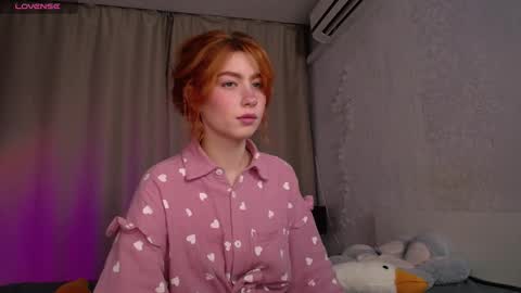 Snapshot of evaa_moonn_ chatting on 14, 10, 2025 Eva online show from 14, 10, 2025