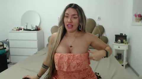 EvaBomb online show from 22, 10, 2025