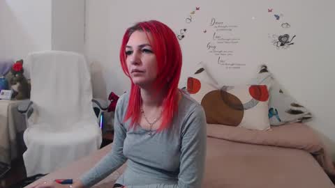 EvadesireONE online show from 6, 12, 2024