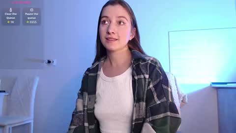 Eva online show from 21, 11, 2025