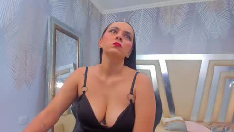 Eva Loren online show from 29, 10, 2025