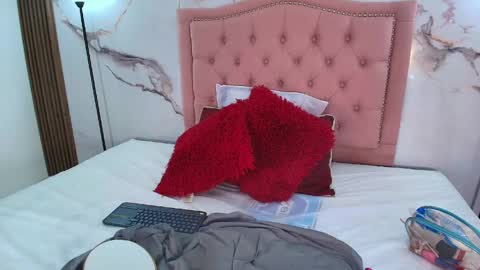 Snapshot of evamilff_ chatting on 8, 5, 2026 Eva online show from 8, 5, 2026