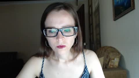 Snapshot of evangeline06 chatting on 5, 6, 2026 YourMistress online show from 5, 6, 2026
