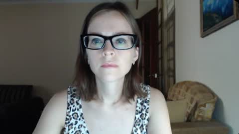 Snapshot of evangeline06 chatting on 16, 7, 2026 YourMistress online show from 16, 7, 2026