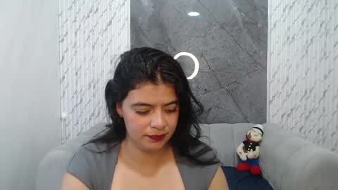 Snapshot of evangeline_b_ chatting on 24, 11, 2025 Evamgeline online show from 24, 11, 2025