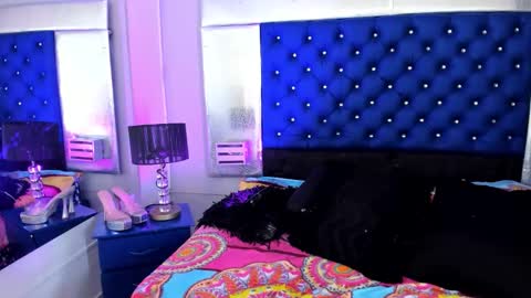 evanllelyne online show from 7, 11, 2025