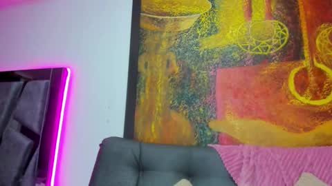 Snapshot of evans_susana chatting on 13, 12, 2025 Evan and Susan online show from 13, 12, 2025