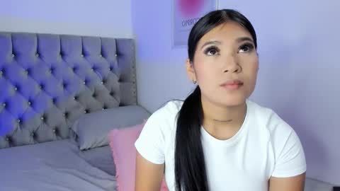 Eva Olimpo online show from 21, 11, 2025