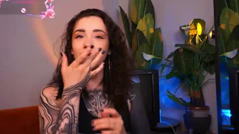 Snapshot of evarabbit chatting on 21, 6, 2026 Eva online show from 21, 6, 2026