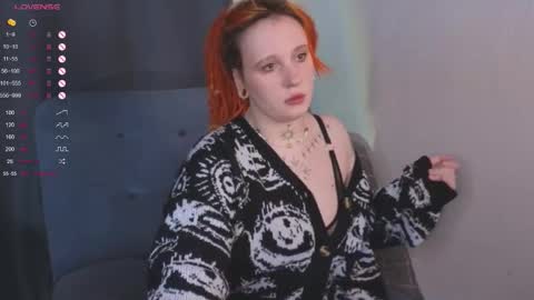 Snapshot of evaredmooon chatting on 21, 9, 2025 Moon online show from 21, 9, 2025