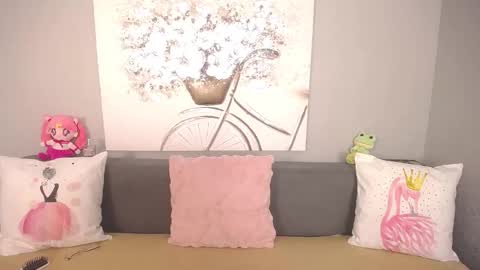 Adelina online show from 8, 11, 2025