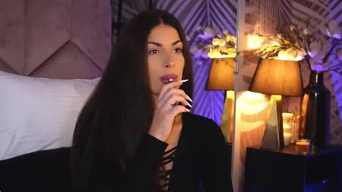 EvaRhea online show from 3, 11, 2025