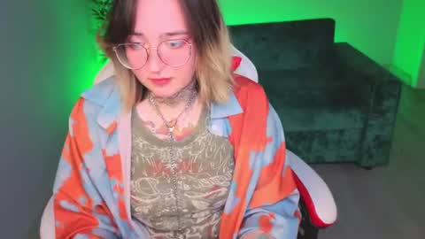 EvaTheWitcher online show from 16, 7, 2026