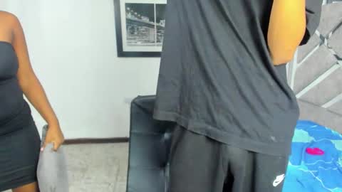 Eva And Emmanuel online show from 11, 10, 2025