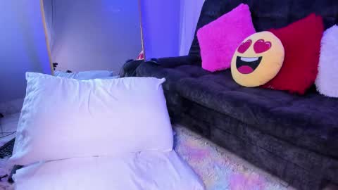 Eva Queen online show from 12, 2, 2026