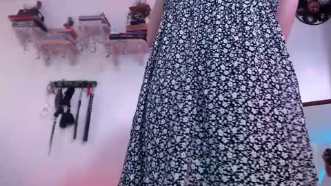 Eve Blue  friends. IG eve blue77 TW EveBlue 1 OF eveblue7 online show from 9, 3, 2025