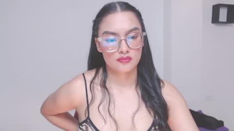 Snapshot of eve_rox18 chatting on 28, 4, 2026 Eve Rox18 online show from 28, 4, 2026