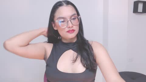 Snapshot of eve_rox18 chatting on 3, 5, 2026 Eve Rox18 online show from 3, 5, 2026