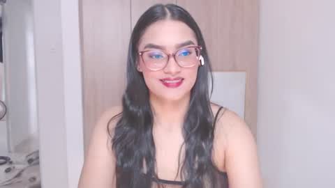 Snapshot of eve_rox18 chatting on 29, 6, 2026 Eve Rox18 online show from 29, 6, 2026