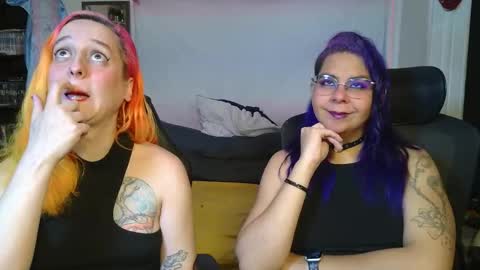 Snapshot of evelan123 chatting on 22, 12, 2025 Chulal online show from 22, 12, 2025